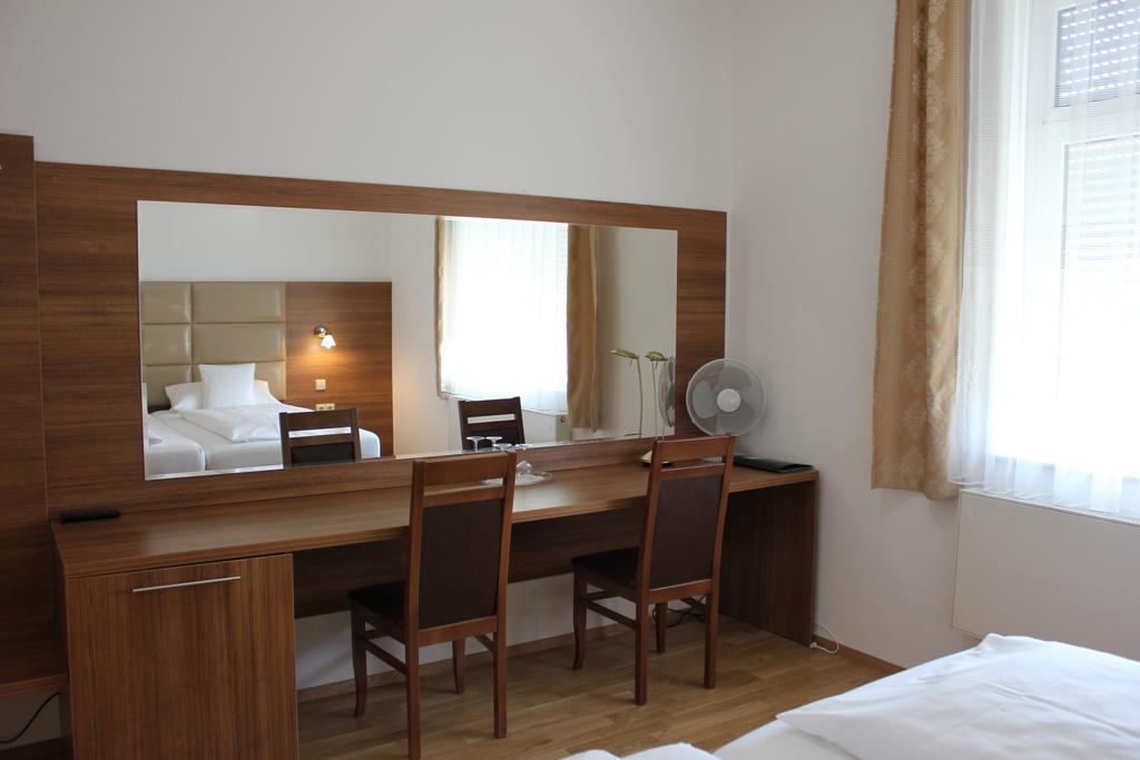 Hotel Rheinbruecke Rheinfelden  Esterno foto